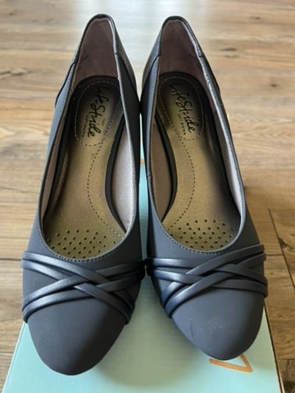Life Stride Pascal Black Pumps – Size 5M – Comfort Dress Shoes